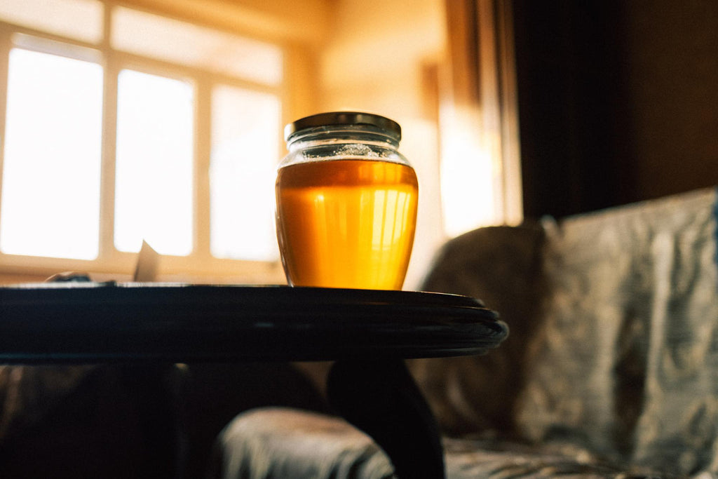 Honey Before Bed: Ayurvedic Reasons to Try It at Night